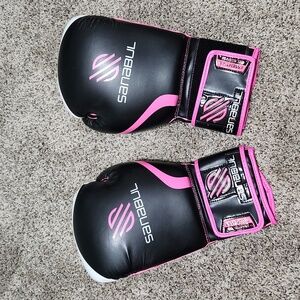 Like New Boxing Gloves